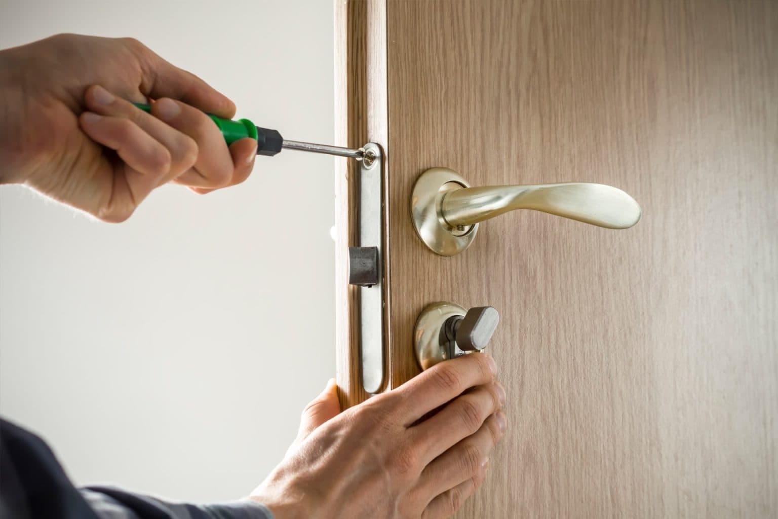 Expert Door Repair & Installation Services in Singapore | Fast, Secure Fixes service by Smart Furni Singapore